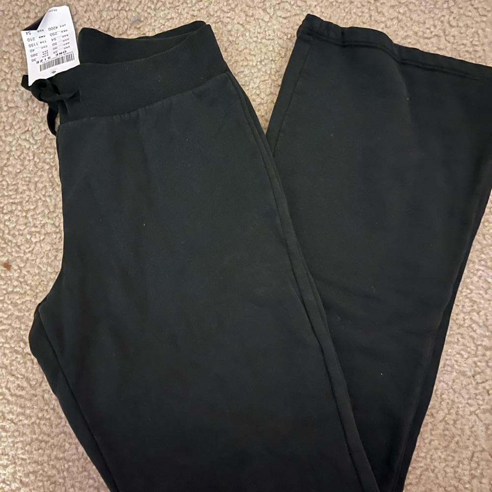 Brandy Melville Black Sweatpants NTW